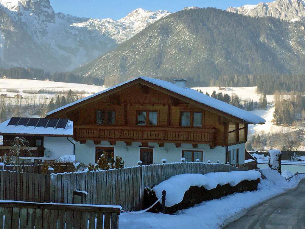 Ferienwohnung Gia Haus im Ennstal Buitenkant foto